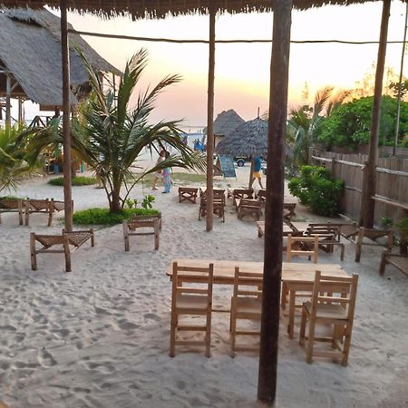 Ndiro Beach House Kendwa Exterior foto
