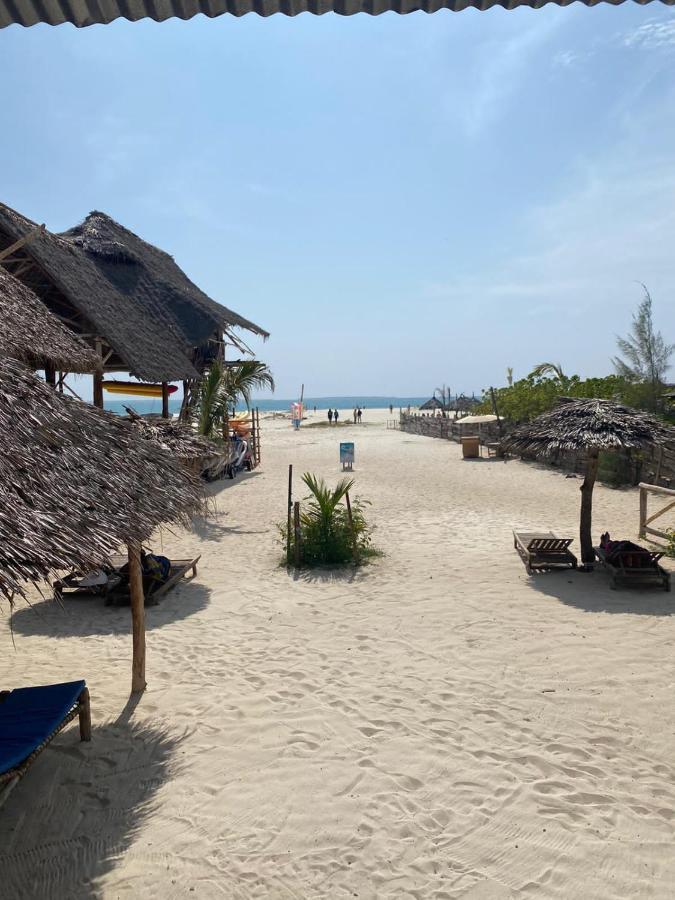 Ndiro Beach House Kendwa Exterior foto