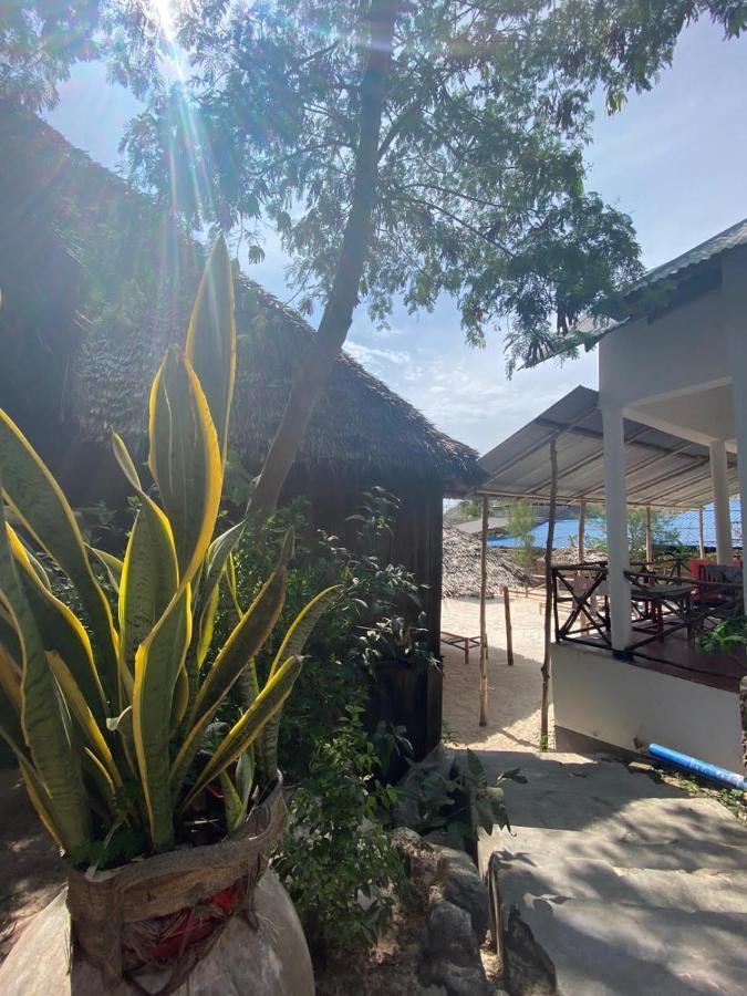 Ndiro Beach House Kendwa Exterior foto