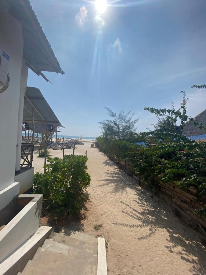 Ndiro Beach House Kendwa Exterior foto